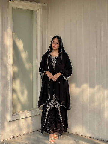 Elegant Heavy Fox Georgette Embroidered Party Wear Top & Palazzo Suit with Fancy Dupatta