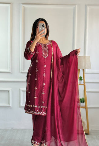 Designer Embroidered Georgette Kurti Set with Matching Pants & Lace Dupatta – Maroon